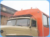 Вахтовый автобус с грузовым отсеком
Вахтовый автобус с салоном, разделенным на два отсека 
с различной функциональностью.