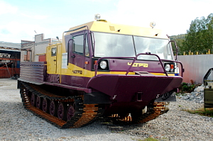 Гусеничный плавающий вездеход CHETRA V30 (ТМ-130)