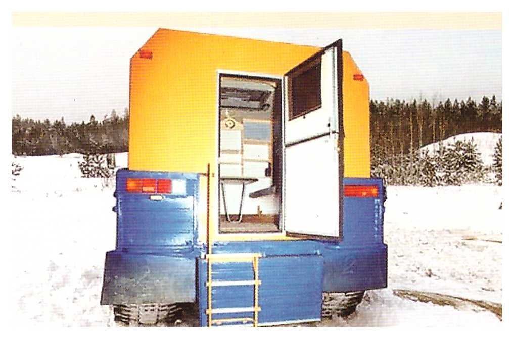 Гусеничный плавающий вездеход CHETRA V30, Жилой модуль