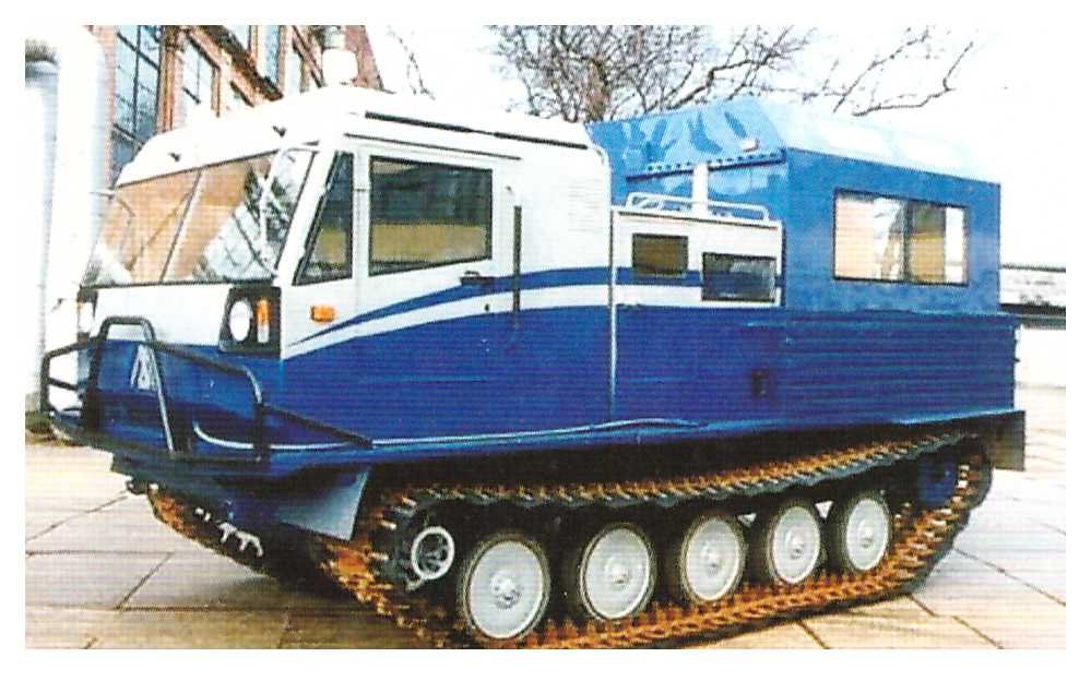 Гусеничный вездеход CHETRA V30 , Универсальный модуль